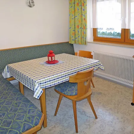 Apartment Haus Gluck 495w